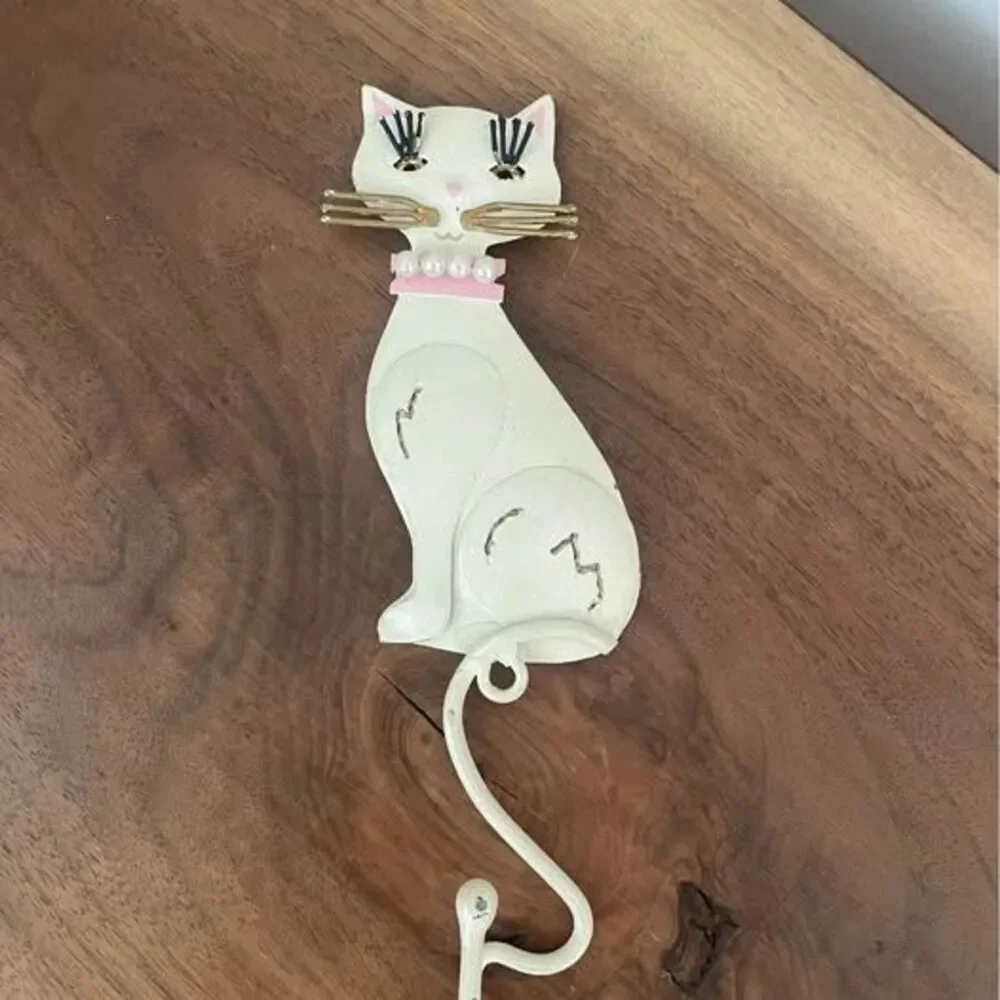 Vintage Style Metal Cat Wall Hook
